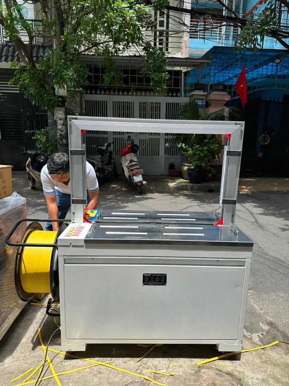 Máy Đóng Đai Tự Động ZY-301